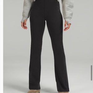 Lululemon brushed softstreme ribbed zip flare